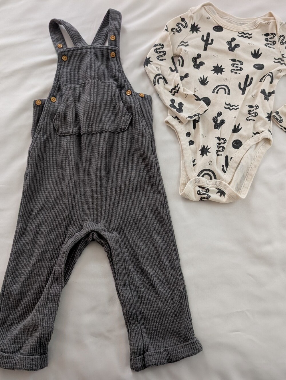 Little Co By Lauren Conrad Toddler Gray Waffle Knit Overalls Set, 24M